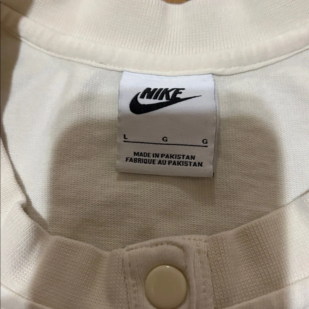 Nike Kids Ivory Sleeveless Romper‎ - Picture 2 of 3